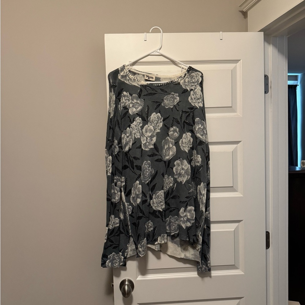 Show Me Your MuMu Black and White Floral Sweater